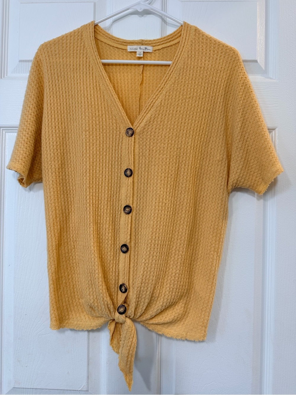 nine britton light Yellow/mustard Short Sleeve Tie-Front Button Top